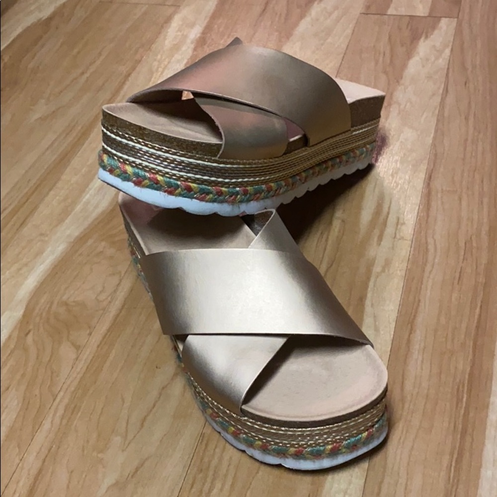 Rose Gold slides